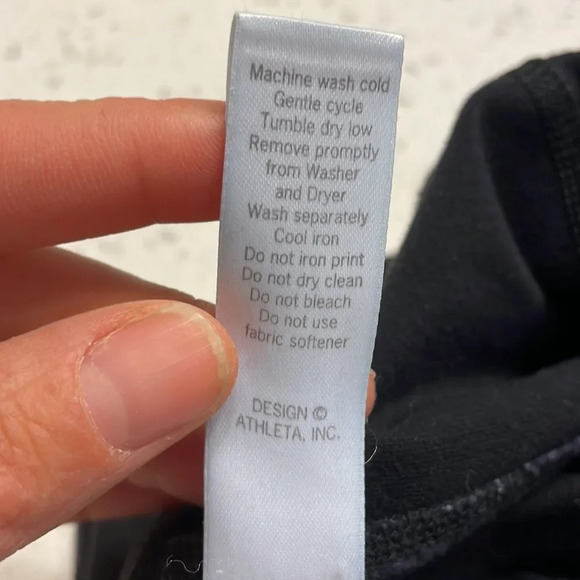 ATHLETA woman’s black and grey leggings - Picture 13 of 14